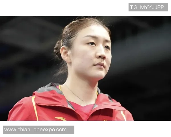 2015年丁宁与陈梦巅峰对决揭示乒乓球新星崛起的精彩瞬间