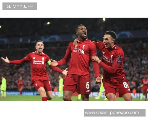 20182019赛季曼城与利物浦英超巅峰对决回顾与分析